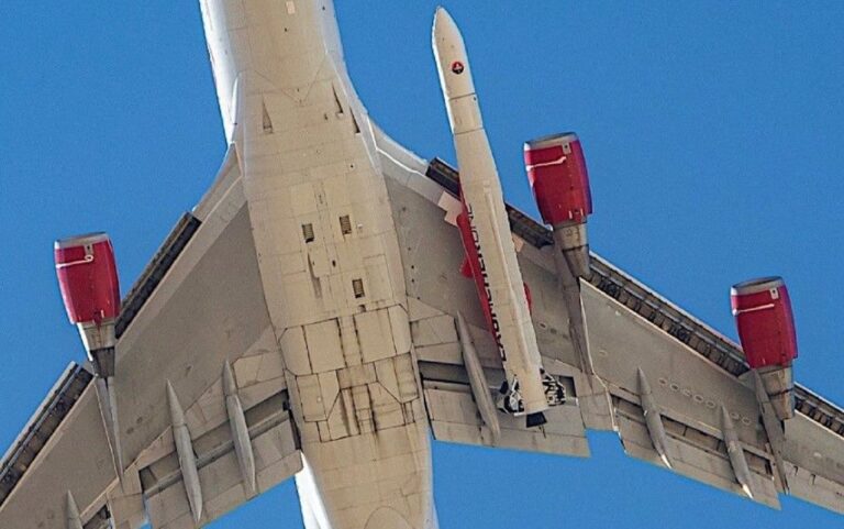 Cosmic Girl launches LauncherOne