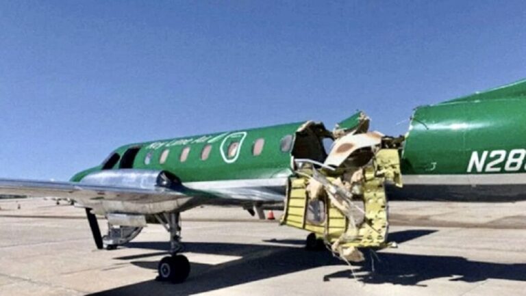 Mid-Air Collision Between 2 Small Planes Above Cherry Creek Reservoir South Of Denver