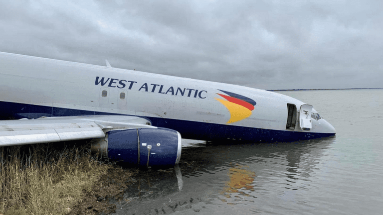 A Boeing 737-400 cargo West Atlantic
