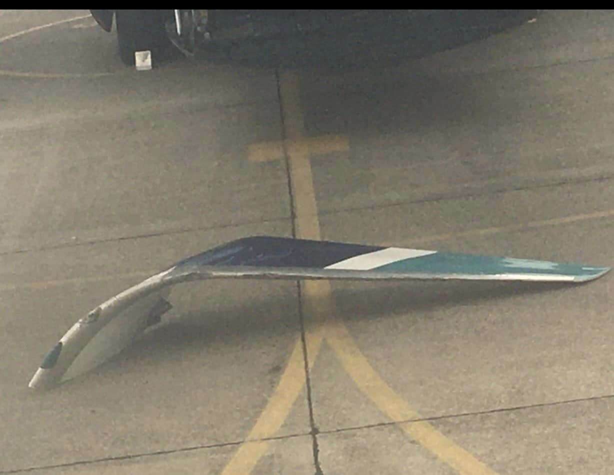 Westjet Boeing 737-700 plane (C-FWSI) suffered damages while taxiing