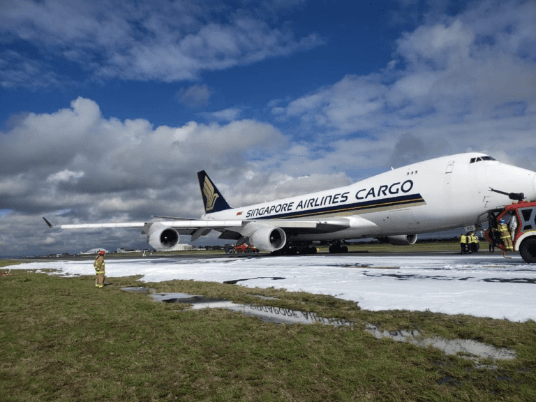 Singapore Airlines 747 Accident
