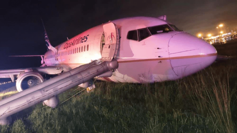 Copa Airlines Boeing 737-800 suffered a runway excursion