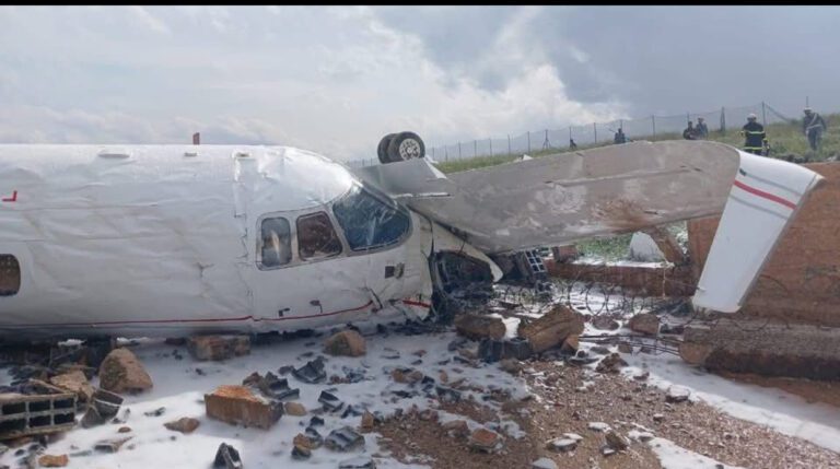 A private Hawker 800 (twin-jet) (H25B) aircraft (CN-TKC) belonging to an aircraft charter company was involved in a serious accident