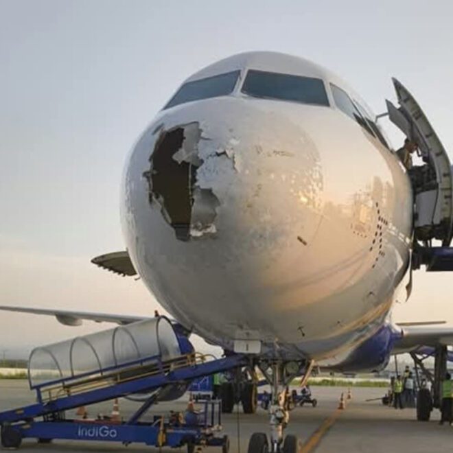 Indigo flight 6E-2142 from Delhi to Srinagar was hit by a severe hailstorm