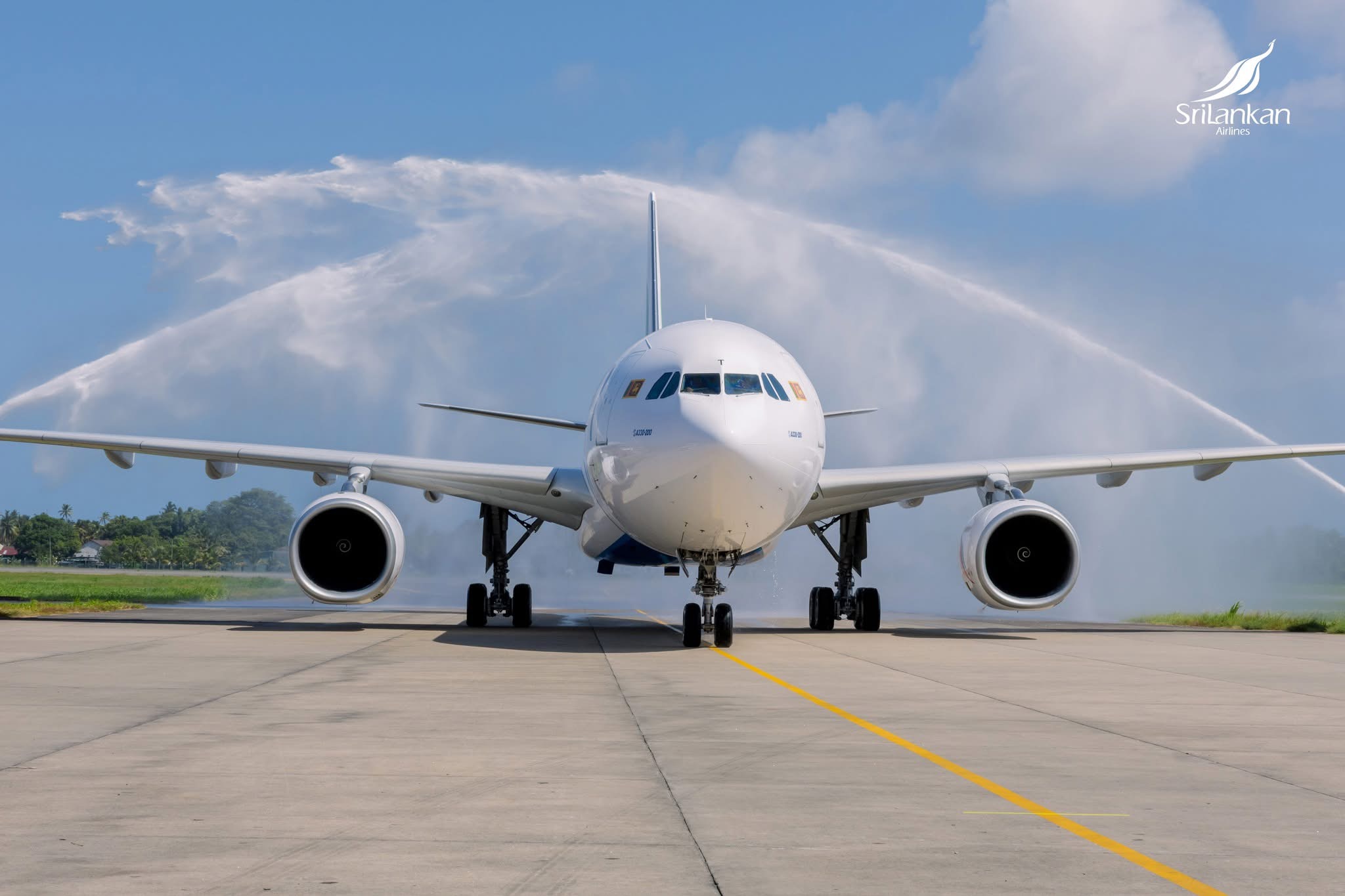 SriLankan Airlines Welcomes Airbus A330-200 (4R-ALT) to Its Fleet: A ...