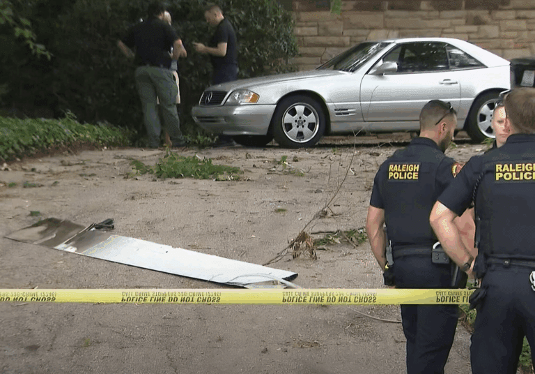 Delta Airlines Boeing 737 Loses Wing Flap Mid-Flight, Lands Safely in North Carolina